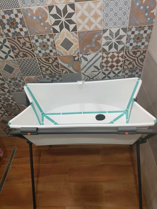 Stokke Вана за новородено със стойка