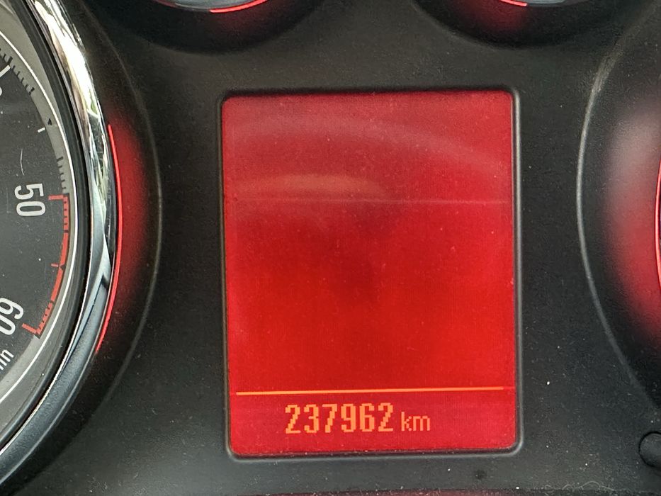 Opel Astra J 1.6 CDTI