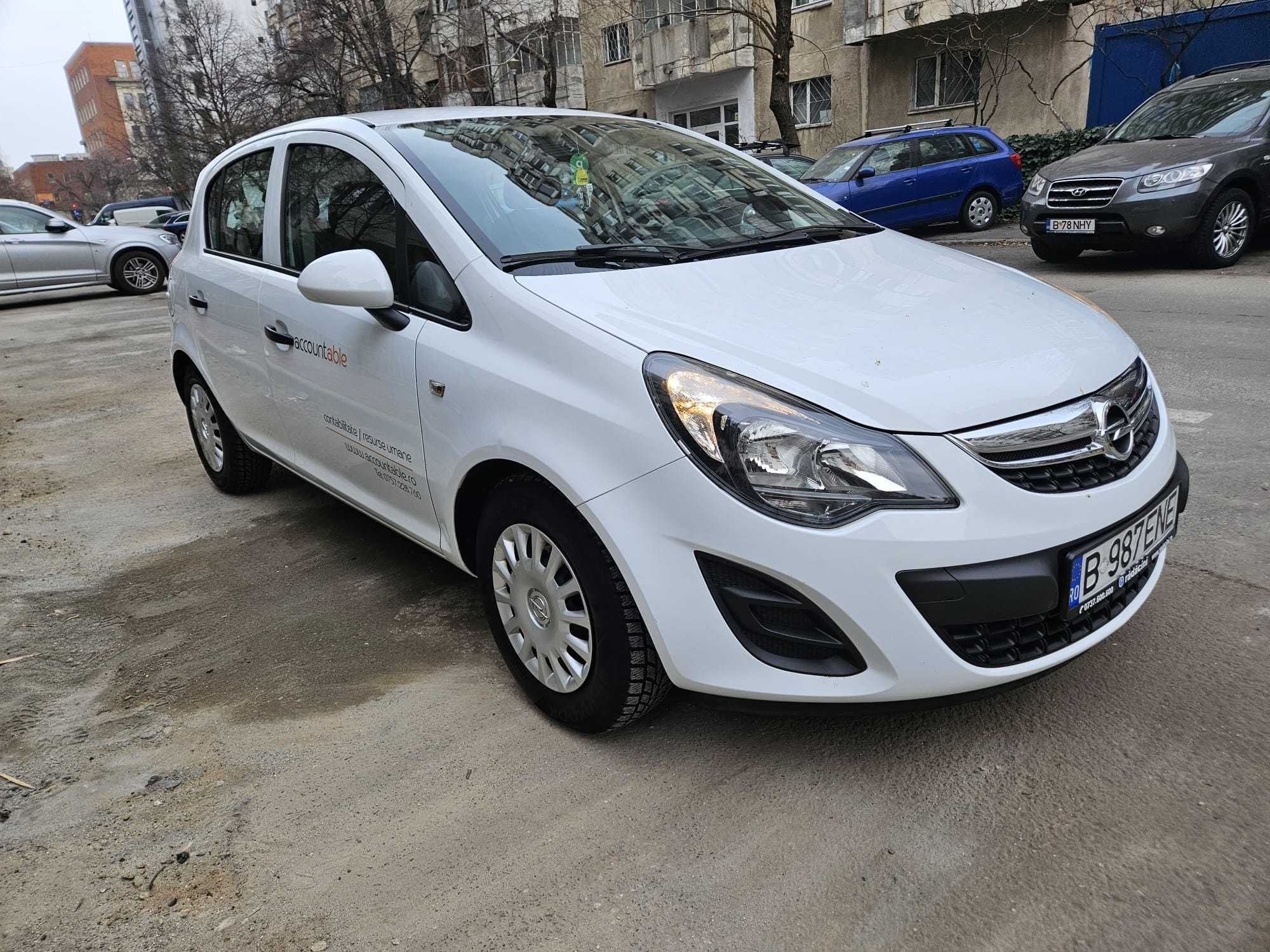 Vând Opel Corsa D 2014 35.000 km 1200 cmc, primul proprietar