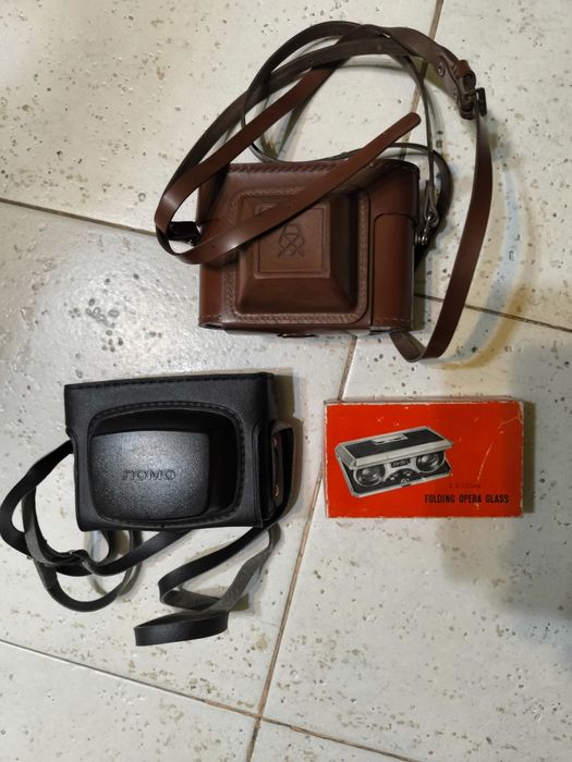 Фотоапарати и театрален бинокъл