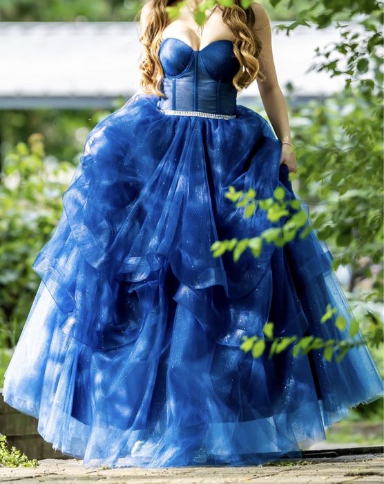 Бална рокля