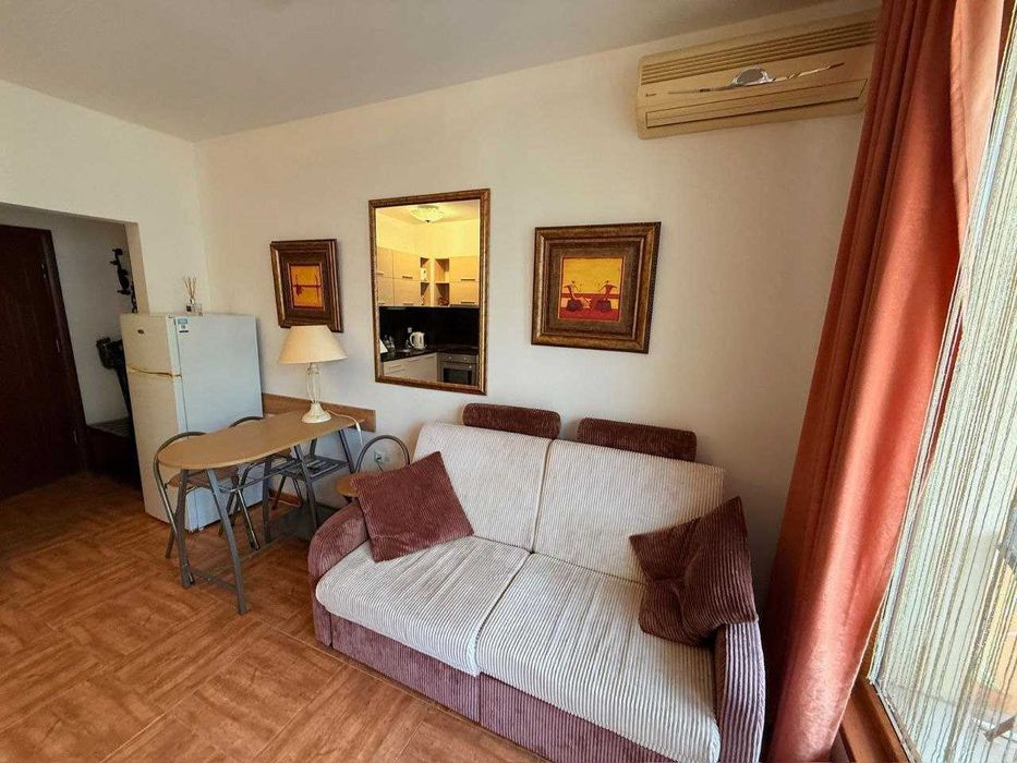 Продава се Двустаен апартамент в к.к. Слънчев бряг - 55 кв.м за 1728 €/кв.м - Снимка #3