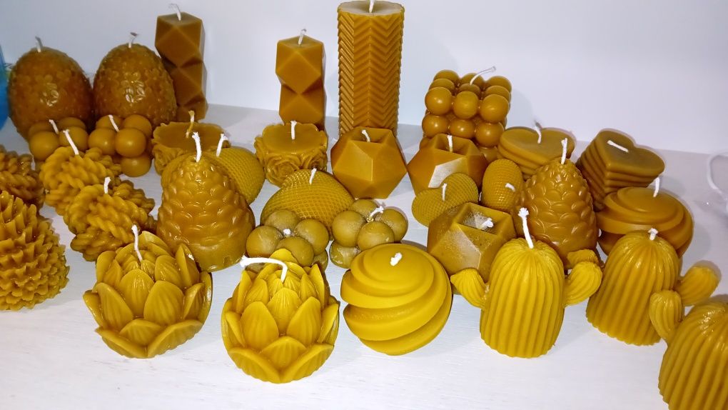 Различни видове свещи от восък от собствен пчелин