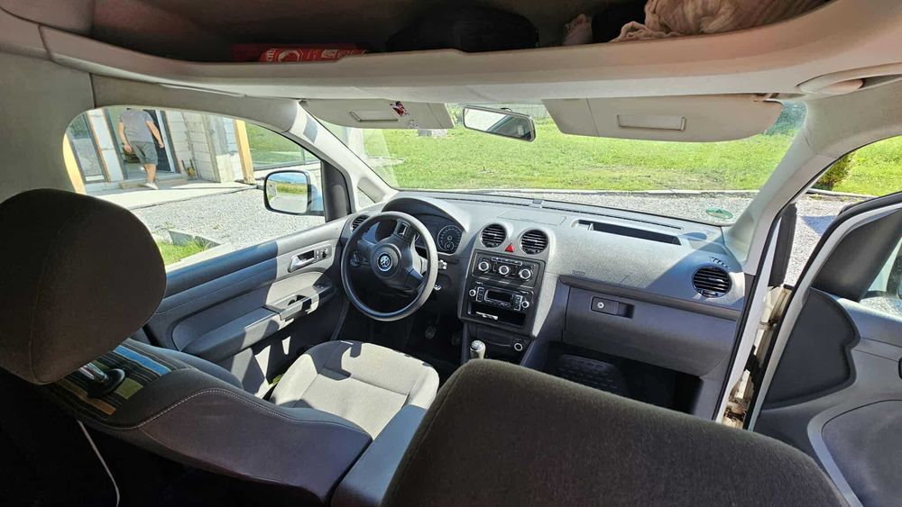 VW Caddy 5 persoane 2014