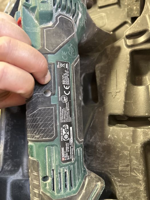 Акумулаторен ъглошлайф parkside