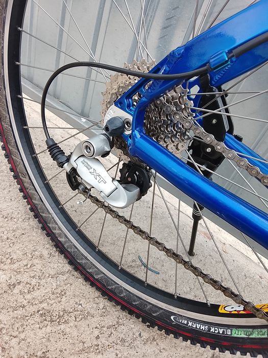 Vând bicicleta cube, roti 26