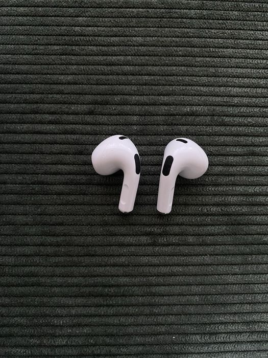 Apple AirPods 3rd Generation