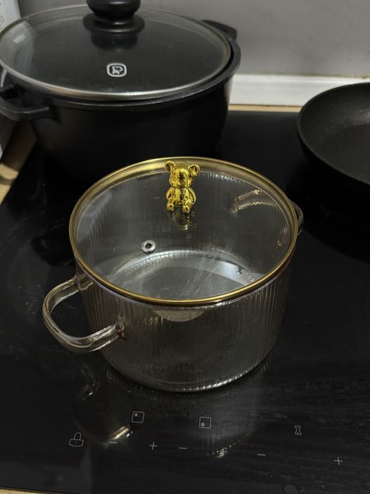 Кастрюлька стекло