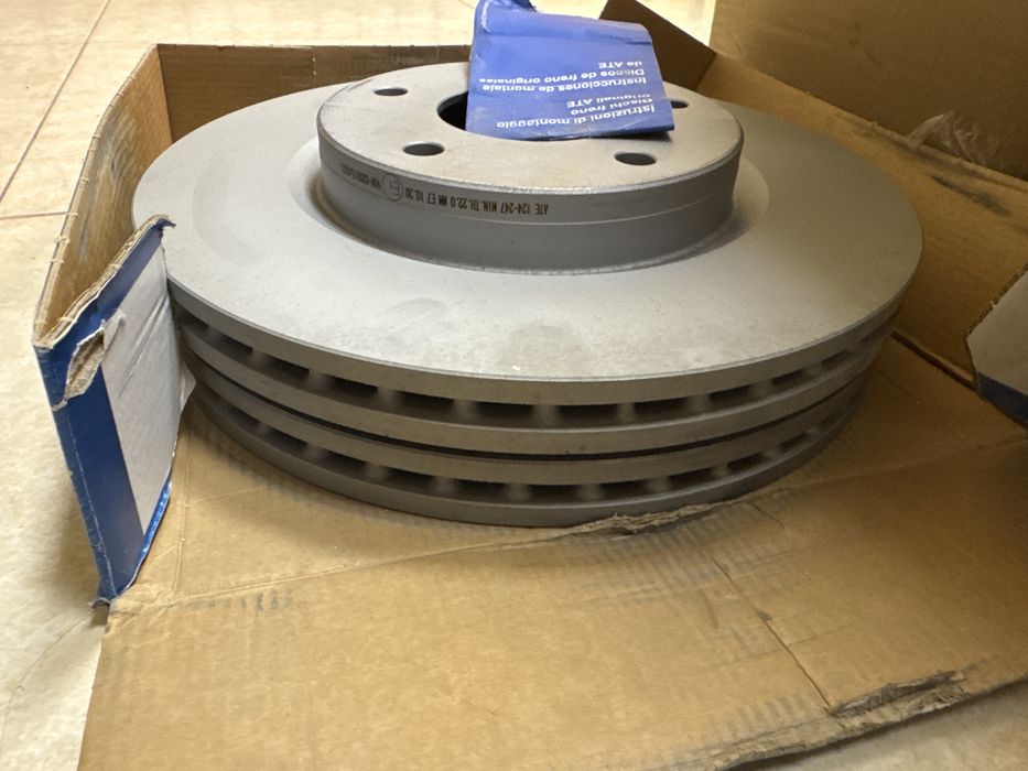 Спирачни дискове за нисан Жук фирма АТЕ