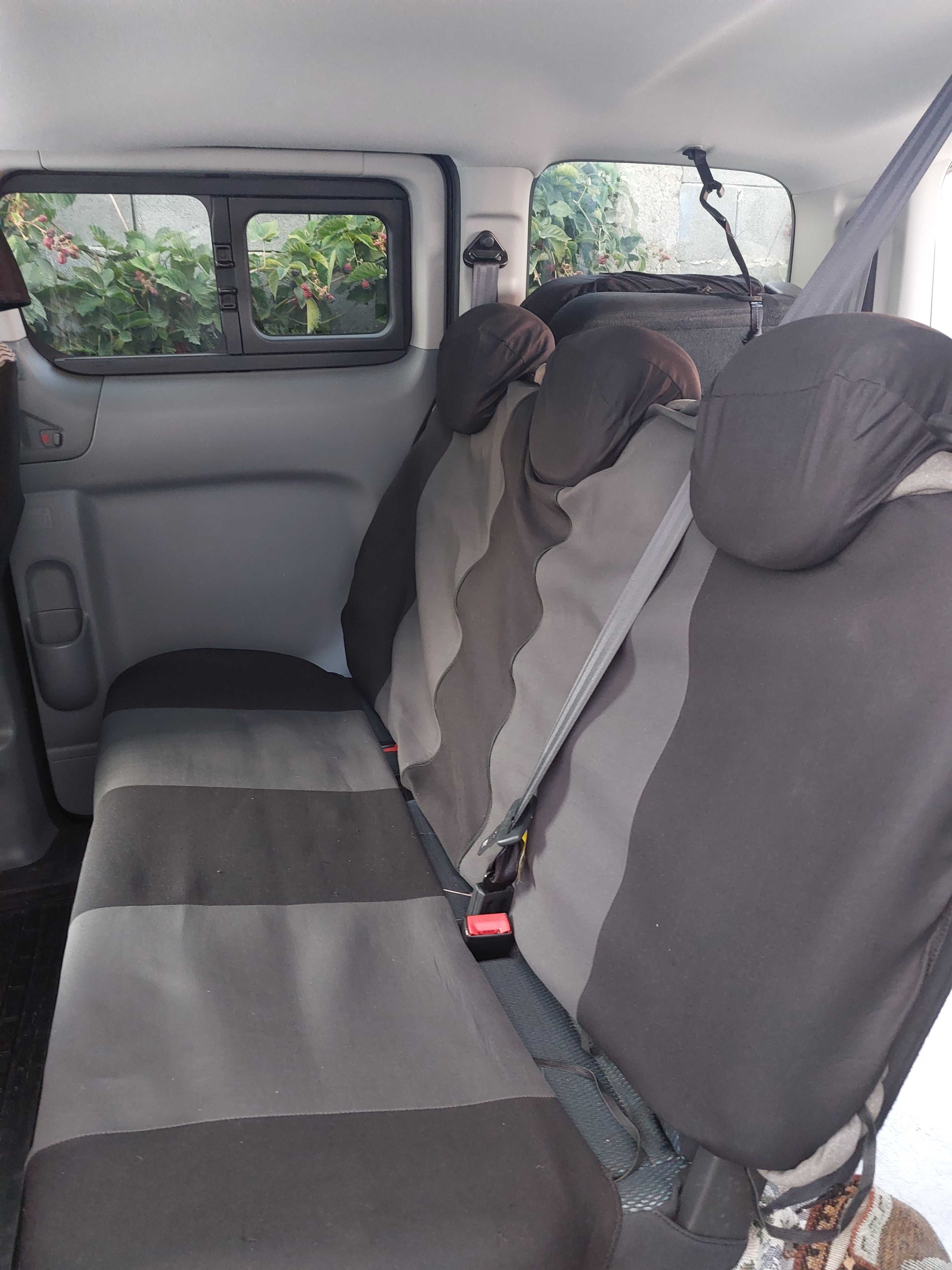 Nissan EVALIA NV 200