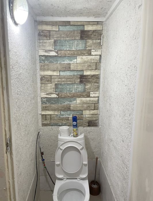 Срочно продаётся 2в3ком Максим Горький БИЙ