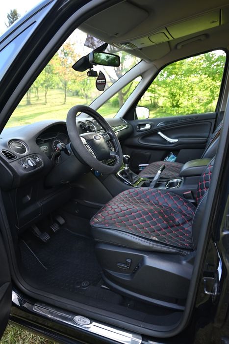 Vand Ford Galaxy 7 locuri