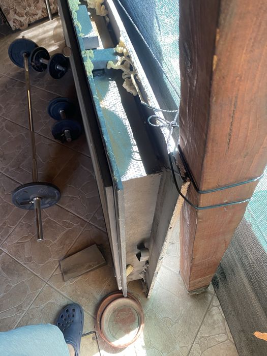 Usa de intrare Apartament