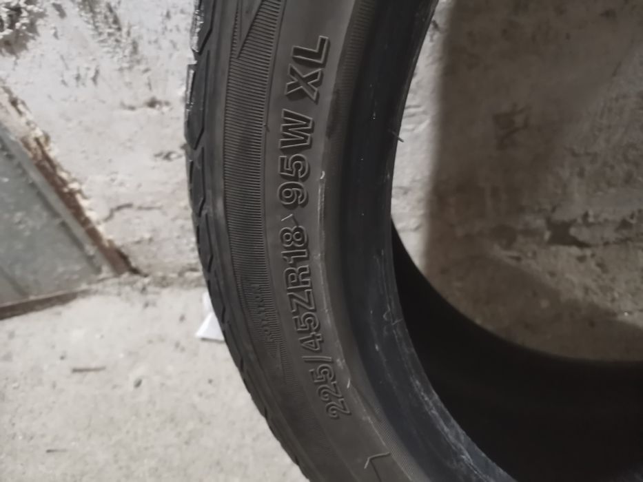 Guma m+s 225/45/18