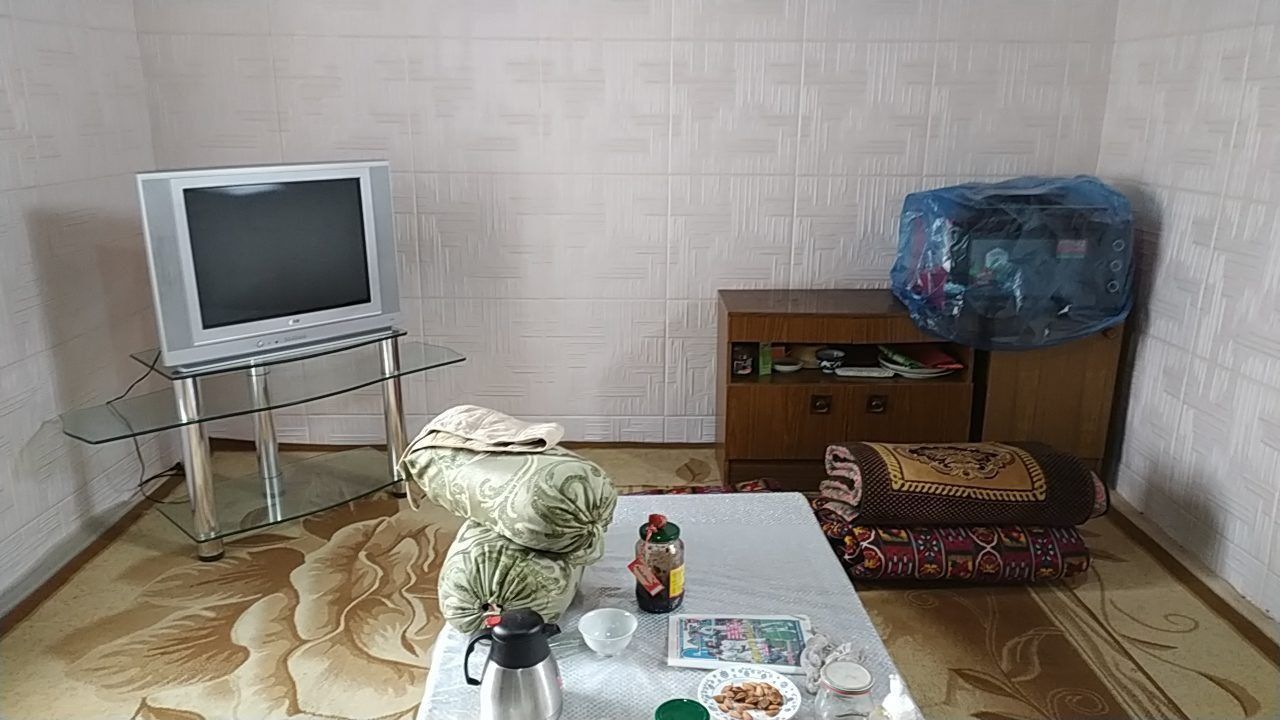 Кибрай тумани, Маданият махалласида 4 сотик уй сотилмокда