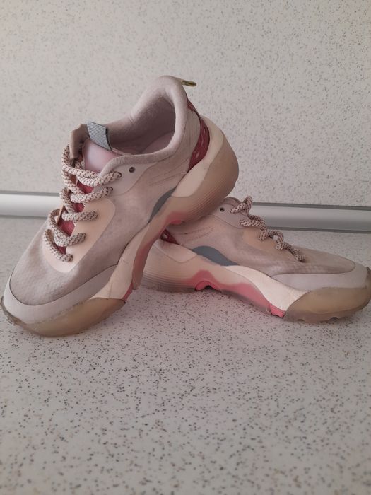 Спортни обувки Зара