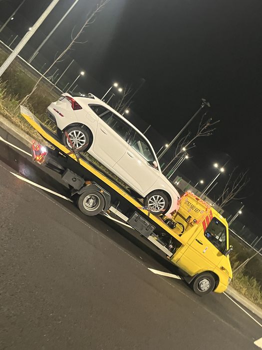 Autoplatforma sprinter 4600 kg,schimb si cu preluare leasing 3.5