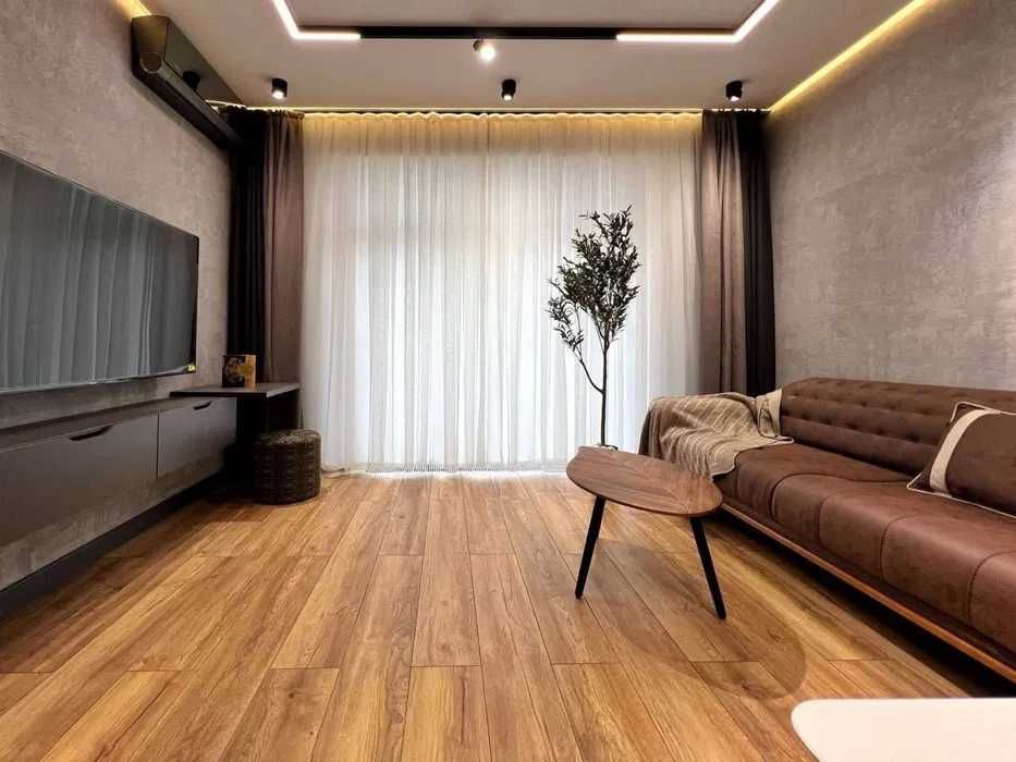 Сдается 2-комнатная квартира в ЖК "NRG Oybek".