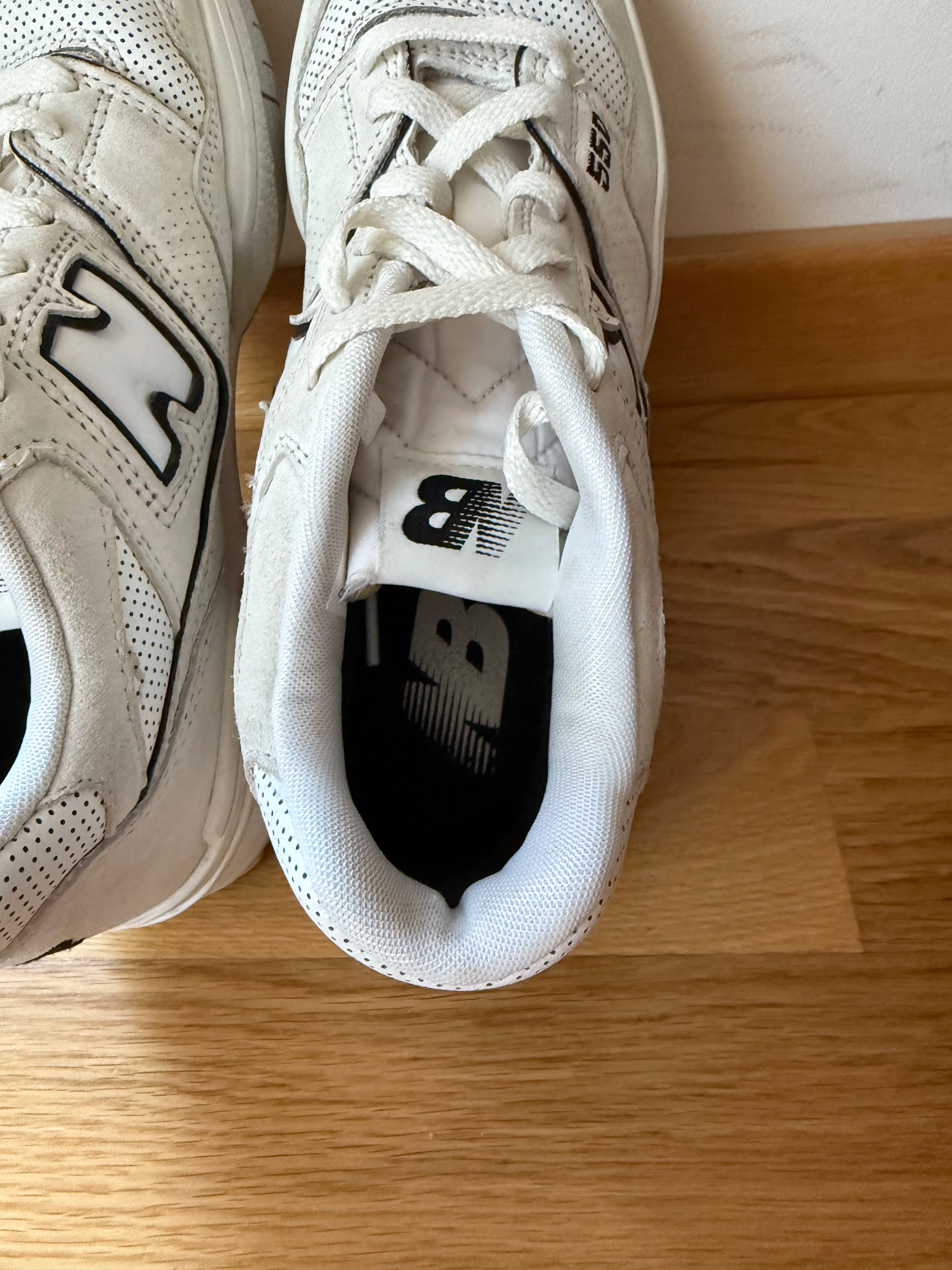 Дамски спортни обувки New Balance 550