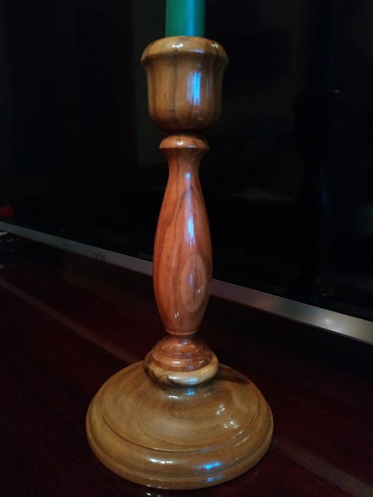 Разные подсвечники. См все фото.