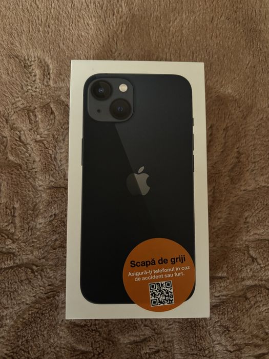Vand telefon Iphone 13