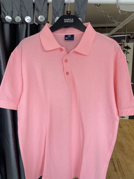 Продавам мъжки летни блузи