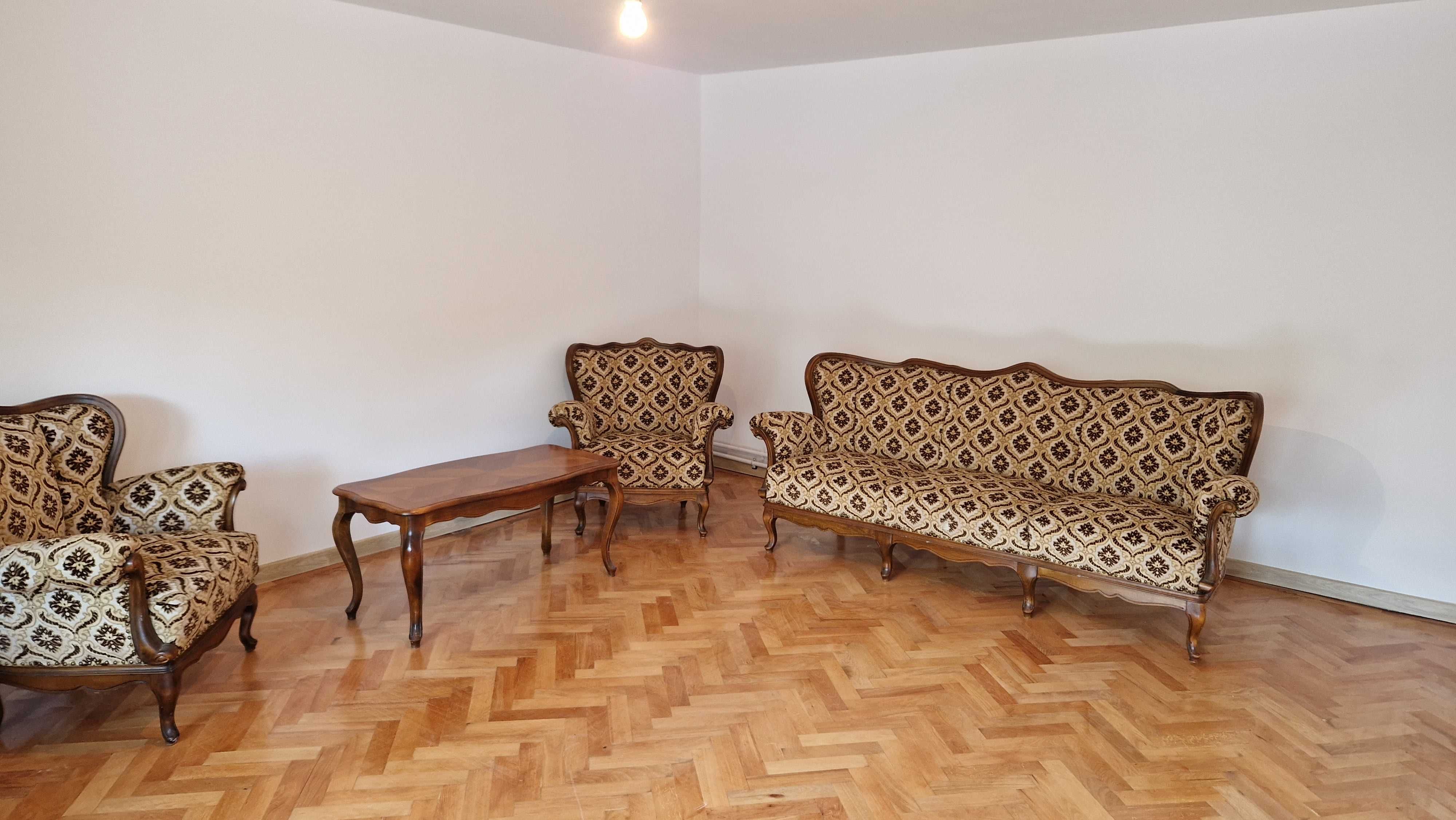 Casa deosebita Pucioasa sat!!!Accept schimb cu apartament în București