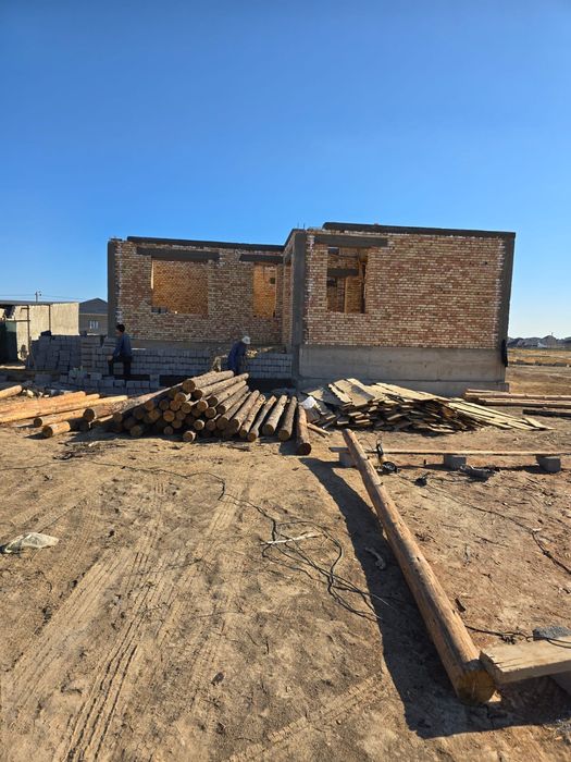 Срочно продам дом недостоенный.Нуршуак