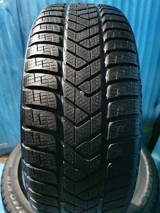 225 55 17 pirelli m+s 2 buc
