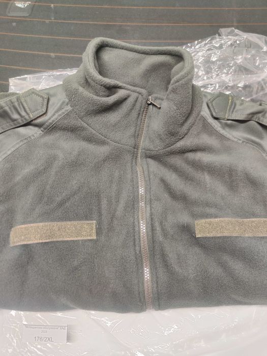 Продавам нови панталони, риза ,шуба и поларено яке  176 / 2xl