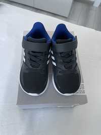 Adidas baieti negru/albastru mărime 22