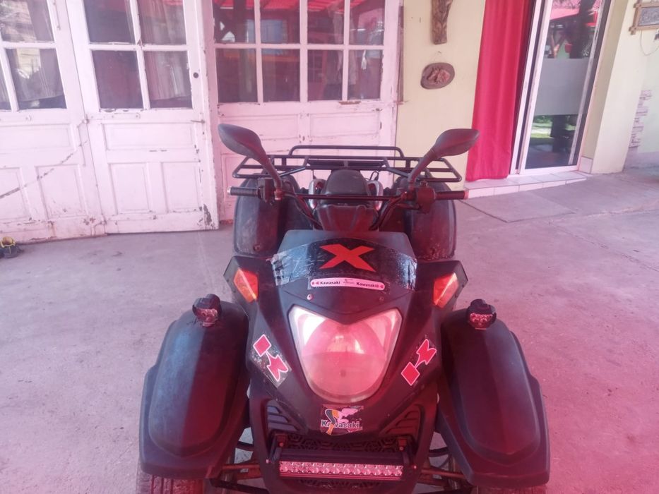 Vând ATV GSMOON 300 CC/motor linhai (planetara defect a)