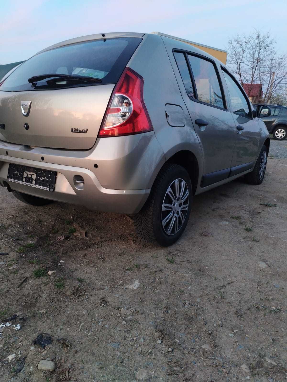 Dacia Sandero 2010