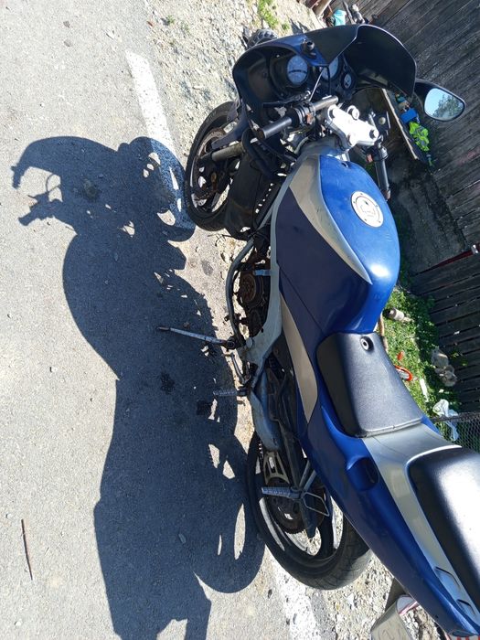 Vând urgent motocicleta Aprilia rs 90cc