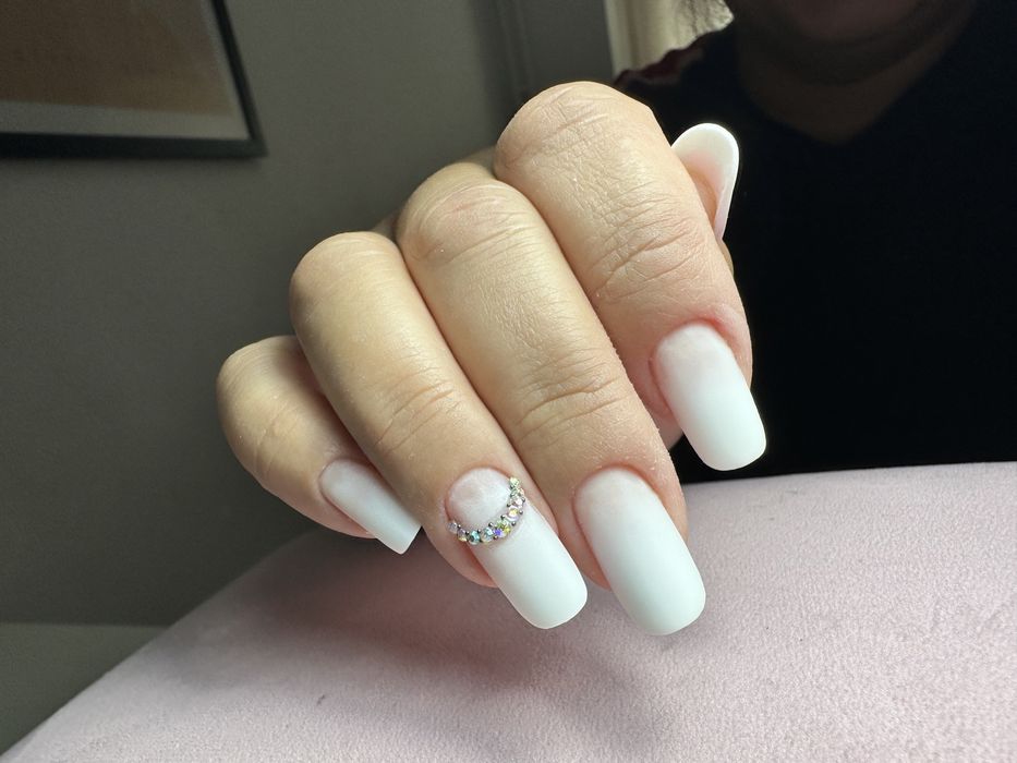Unghii semi/cu gel