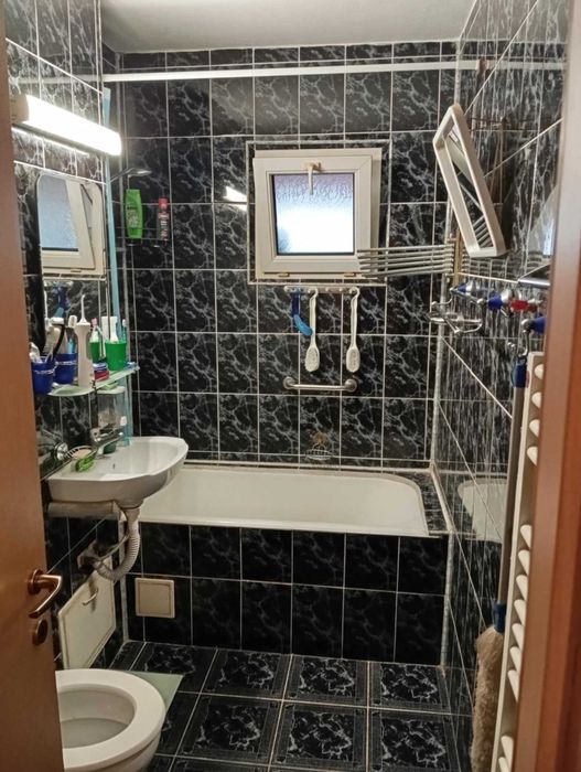 Apartament 3 camere cartier Stefan cel Mare