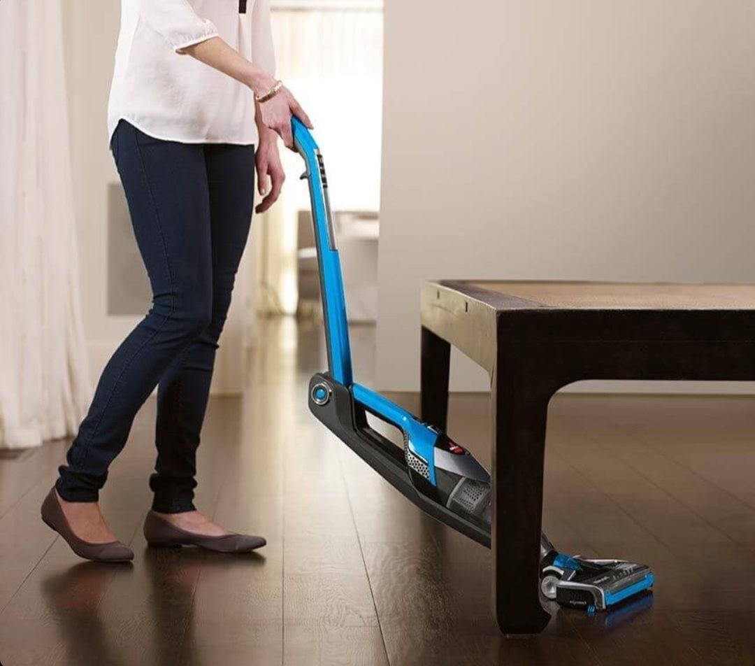 Вертикальный беспроводной пылесос Bissell