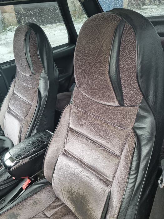 Чехлы на авто .ваз