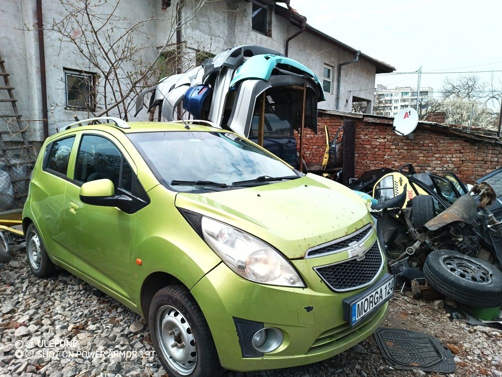 Chevrolet Spark на части