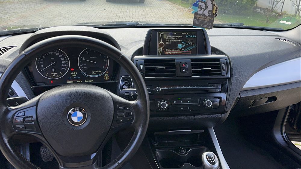 Vând BMW seria 1/f20/2.0 diesel/2013/posibilitate rate tara germania