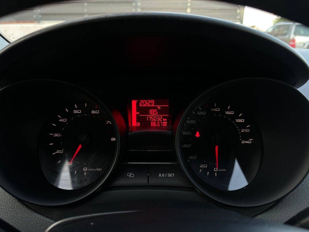 Vând seat ibiza 1.2 an 2010