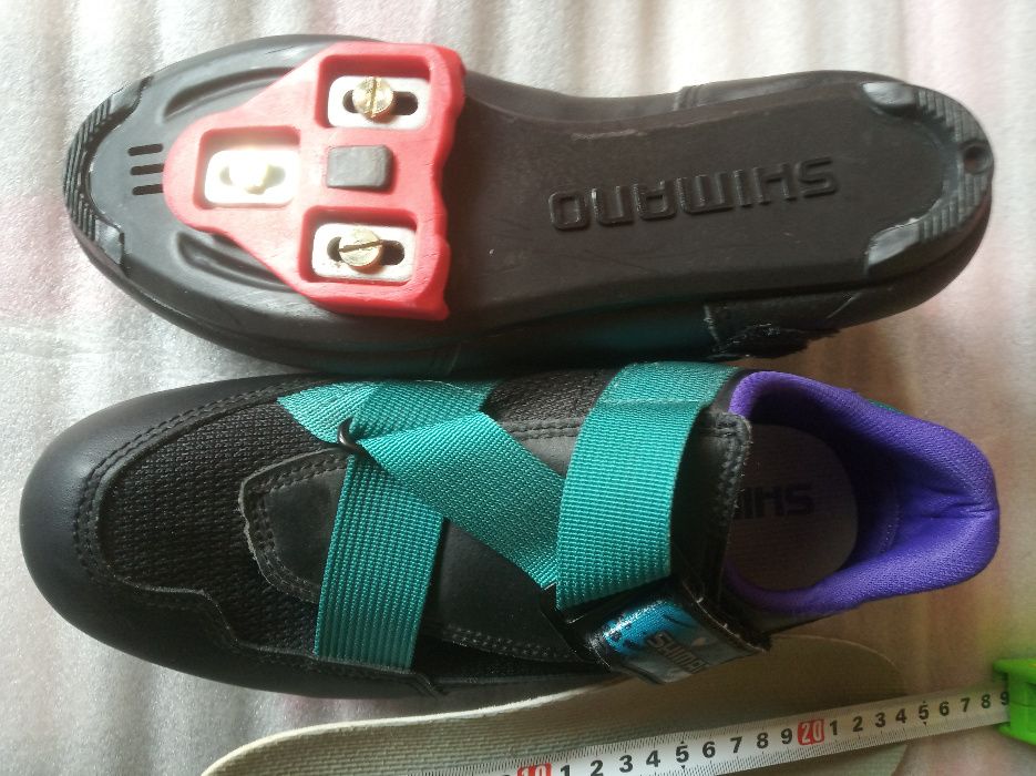 Shimano SH R070 pantofi bici noi, Nr. 39( 24,5cm), cu placute