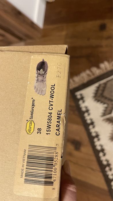 Vand papuci alergare Vibram originali cu 5 degete