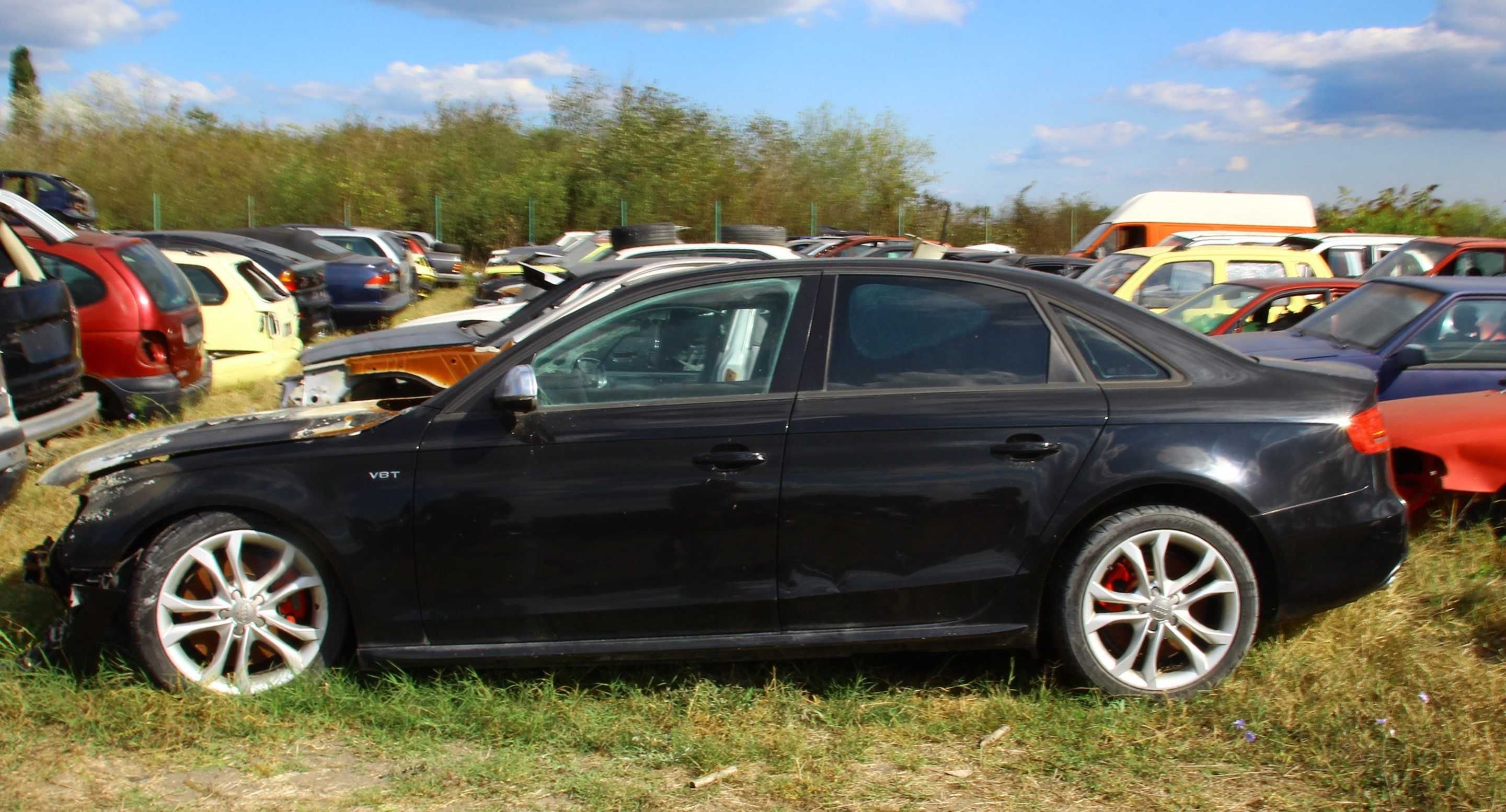 Audi  S4  3.0 V6 Turbo  Ауди  - изгоряло