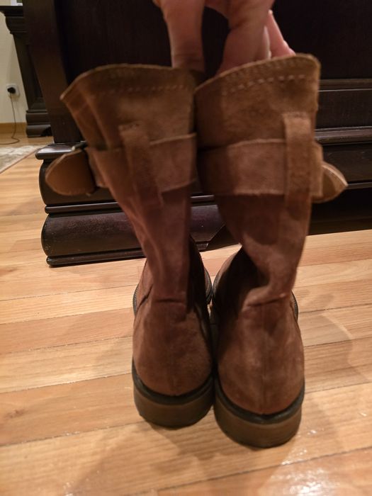 Ghete piele intoarsa