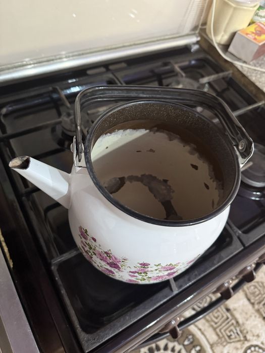 Эмалированный чайник