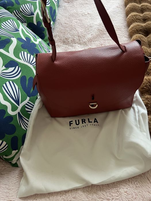 Чанта Furla като нова