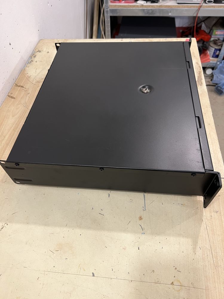 Studiomaster AX2500 2x750W
