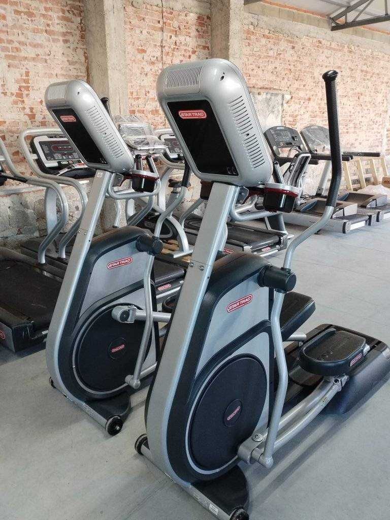 Star Trac Elliptical Cross Trainer