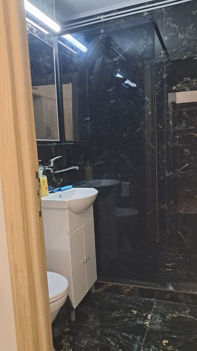 Închiriez în regim hotelier Garsonieră în Târgu Mureș car